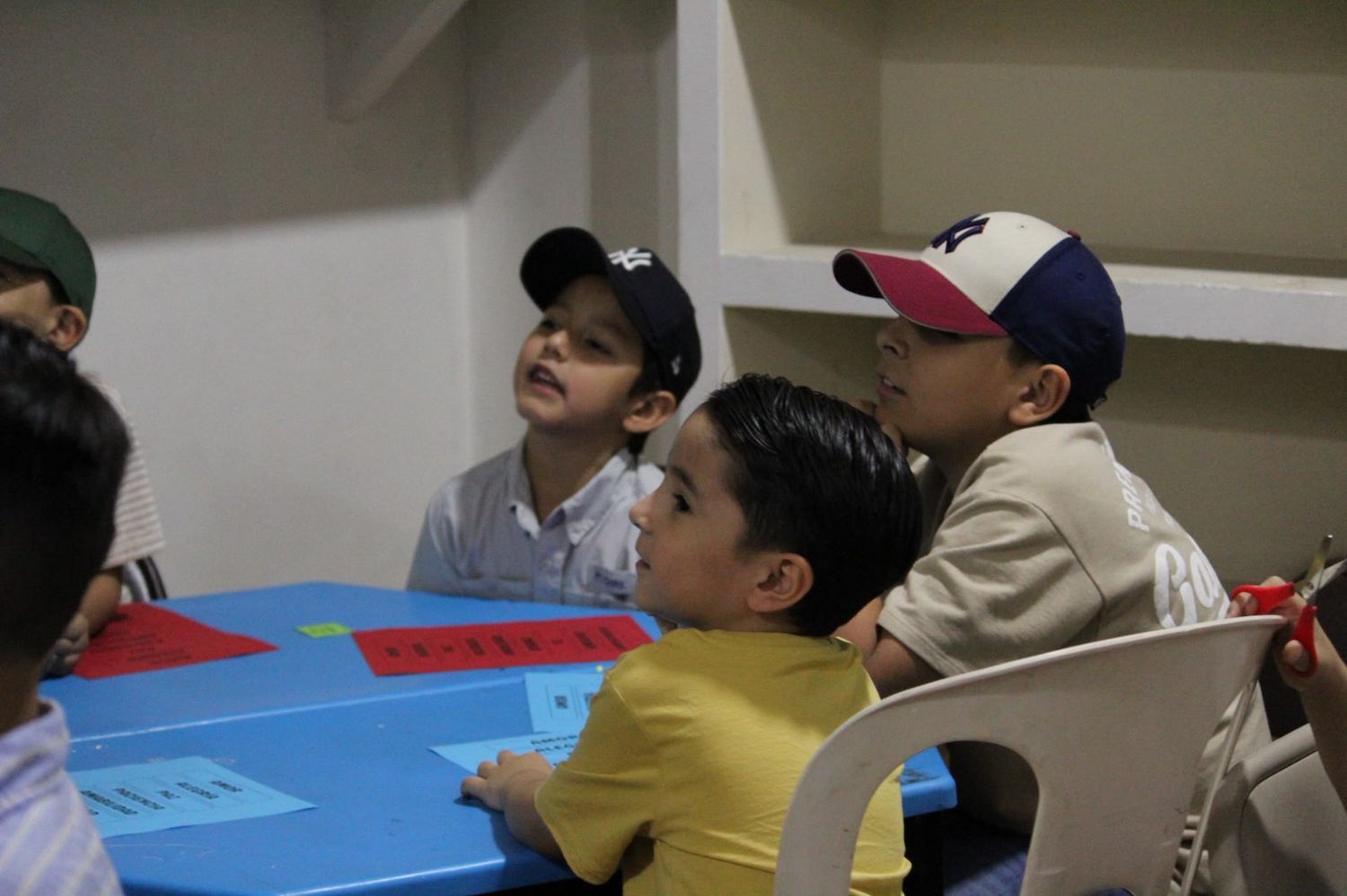 Niños en su clase